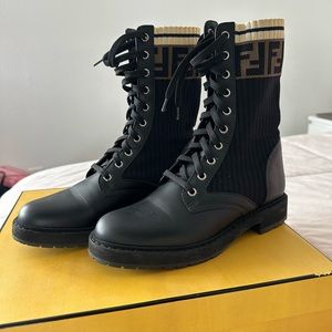 Fendi Boots original